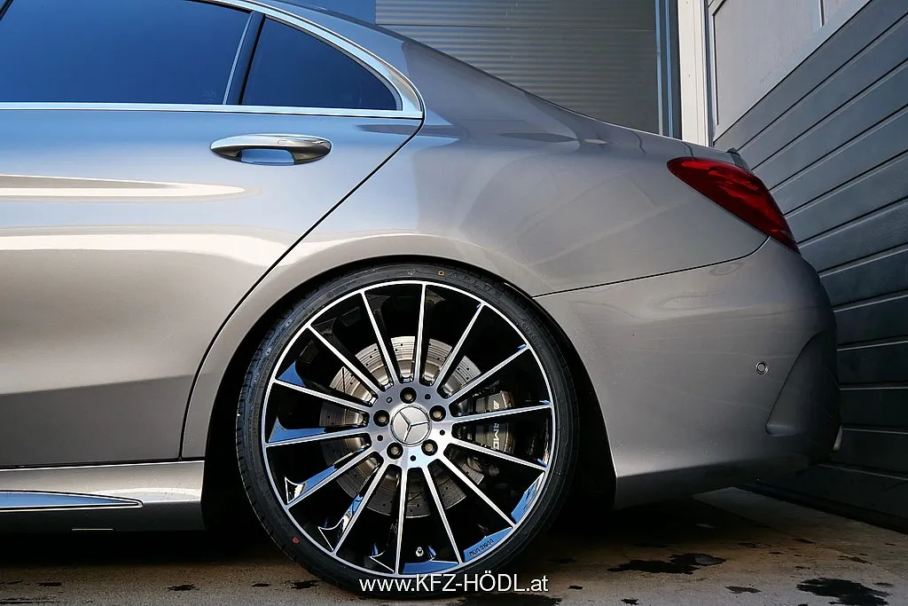 Mercedes-Benz C 63 AMG AMG Performance Sitze Image 8