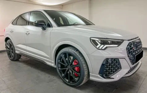 Audi Q3 RS Sportback Quattro =NEW= CarbonInterior Гаранция