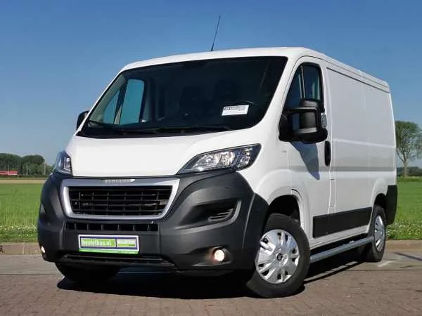 Peugeot Boxer 330 2.0 HDI Image 1